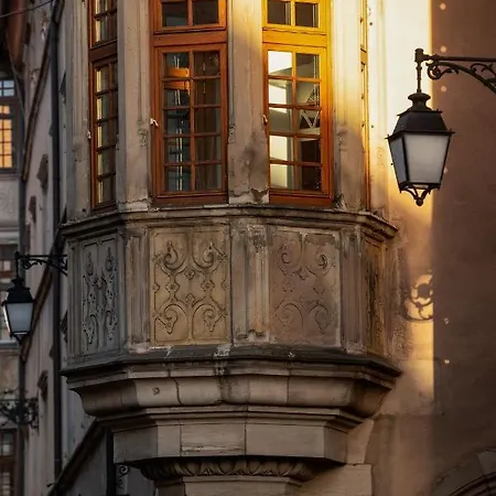 Historic Center - Location - Thoughtful Host