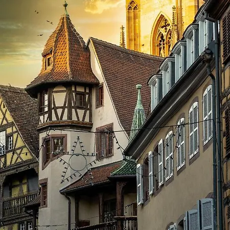 Historic Center - Location - Thoughtful Host