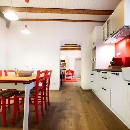 Historic Center - Location - Thoughtful Host Apartment Colmar